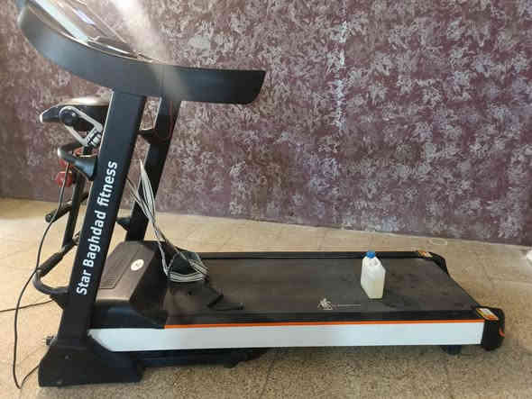 جهاز جري جديد مستخدم 1/2

يأتي معة دمبلصات 2 واحد كيلو
و قرص دوار
و كيبل السماعة 
و زيت القايش 

السعر 775 ألف 
للتواصل ***********
