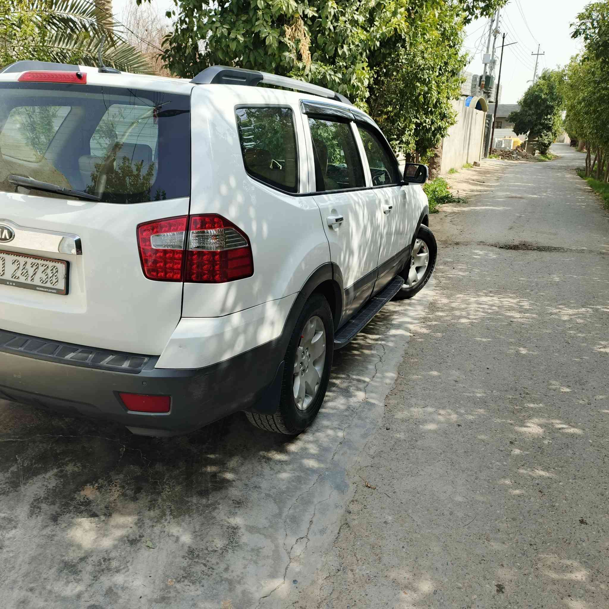 السلام عليكم ورحمه الله وبركاته موهافي للبيع موديل ٢٠١٤رقم بغداد نكليزي باسمي فول مواصفات واحد على واحد بيه صبغ ربع الجنطه والباقي مكفول مكاني بغداد التاجي للتواصل الاتصال على الرقم ***********كورك *********** السعر ١٦٠ورقه
