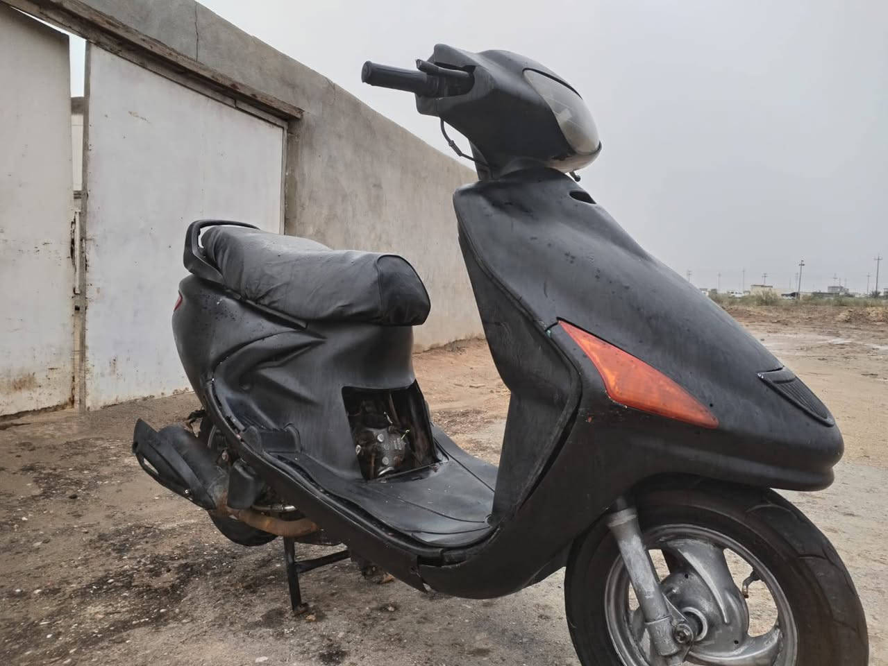 شباب دراجه فراشه نضيفه 70بل ميه شباب دراجه مفتوحه  كهربائيات كله شقاله بس باتري كاعد دراجه رايدهه بس باتري ودراجه حلوه بل مشي ماتقفل. كلوبات يشتقلن ودراجه رايتها بسعر 280وبيهه مجال لطبين مكاني بصره دير نشوه قرب مدرسة الصدقاء الابتدائية ورجان لماشتري لا يتعبني لين مافارق عدي دراسه وهاذ رقمي لتواصل *********** وعيد لمو شراي لا يتعبني رحمه ولاديكم
