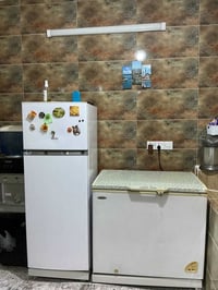 ثلاجه ومجمده للبيع  السعر خاص واتساب 07744557610 اي عيب مابي