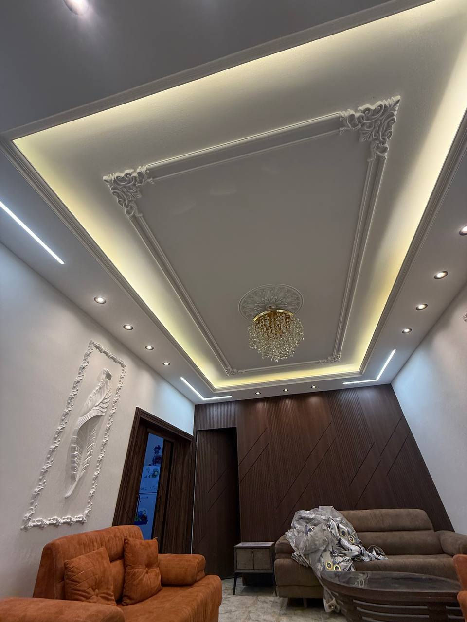 كادر جبس بورد  رمادي متفرغ اسعار تنافسيه واعمال هندسي وتصميم عصري  *********** واتساب
