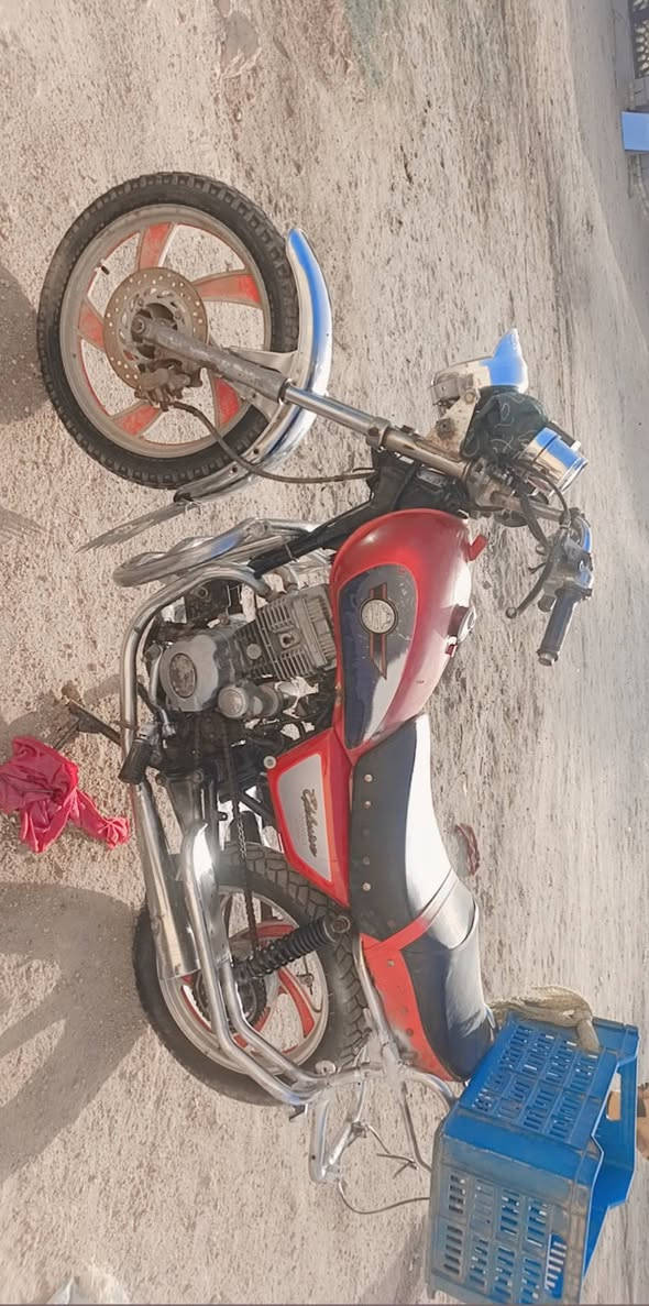 سلام عليكم دراجه تايموته نضيفه موديل 2015 اوراق كامله السعر 450وبيها مجال  ‏‏‪***********‬‏
