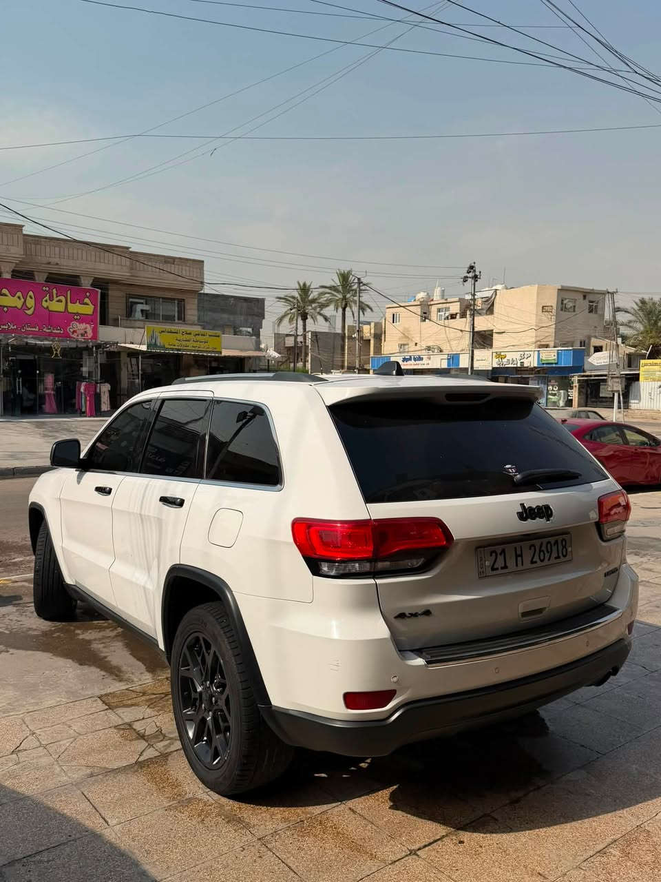 السلام  عليكم ورحمة الله وبركاته

‏‎‏‎       ——— لـلـبـيع او مراوس -----

جيب گراند شيروكي - Jeep Grand Cherokee

‏‎‏‎وراد امريكي .     —    

‏‎‏‎الموديل           —    2018

فئة.                 —    لمتد 

حجم المكينه   —     3600/ V6

‏‎‏‎اللون               —     ابيض     

‏‎‏‎المسافه المقطوعه — 100mi

‏‎‏‎حاله السياره.    —    ( جاملغ +بنيد بدون شاصي بدون لغد فقط بارد بلغد وبيه بلقماره رصعات مال حالو مال بغداد شي قليل )

‏‎‏‎المواصفات 

‏‎‏‎- بصمة تشغيل 

‏‎‏‎- بصمة أبواب 

‏‎‏‎-تشغيل عن بعد 

-رادار خلفي 

‏‎‏‎-كشنات جلد بيجي

- شاشه ديجتال 

-اشاره بالمرايه 

-حساس  خلفي 

-بردات خلفيه ‏‎

‏‎‏‎-شاشه كبيره تدعم نظام الأبل كار باي ونظام الاندرويد

-شاشه عداد ديجتال

-فتحت سقف  

‏‎-دبل اكسل 

‏‎-اوتو ستوب

‏‎-وضعيات قياده 

‏‎‏‎-كشنات تدفئة ( اماميه - خلفيه ) 

-كشن السايق خزن ميمور 

-ستيرن تدفئة 

‏‎-صندوق كهربائي 

‏‎‏‎-كرسي السايق والراكب بحركة كهربائيه 

‏‎‏‎-تحكم ستيرن جهتين 

‏‎‏‎-تحديد سرعه 

‏‎‏‎-مانع انزلاق 

‏‎‏‎-ليد نهاري

‏‎‏‎-كامره خلفيه دواره 

‏‎‏‎باقي المواصفات المعروفه 

‏‎‏‎السعر            — 19500 وبيه مجال بسيط  

‏‎‏‎رقم السياره    — السليمانيه   سنويه مضلل 

‏‎‏‎موقع  السياره — بغداد الغزاليه  

‏‎‏‎للأستفسار.     — ***********
