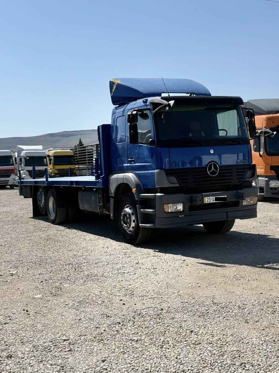 ................ماشالله
.....للبيع
....اتيكو دبل قمارة 
....بيلادي سحال تك طاير
......حجم ((٢٥٢٨))
....موديل ((٢٠٠٢))
.......محرك- ٦-سلندر- ١٠ برغي
.....گير عادي - ٦ -نمرة و فقسة
....قفل اكسل-  تحدي سرعة -هاف
....طول ((٧.٥٠))بيلادي
.....مكفول كفالة عامه
...گير+محرك+اكسل + شاصي بشرط
....تخم طاير
....موبردة مال سقف
......سنوي جديد حتى ((٢٠٣١))
....تحويل مباشر 
...
مكان سليمانية
.....معرض بغدادي
...اسيا ***********
..كورك+واتصاب***********
