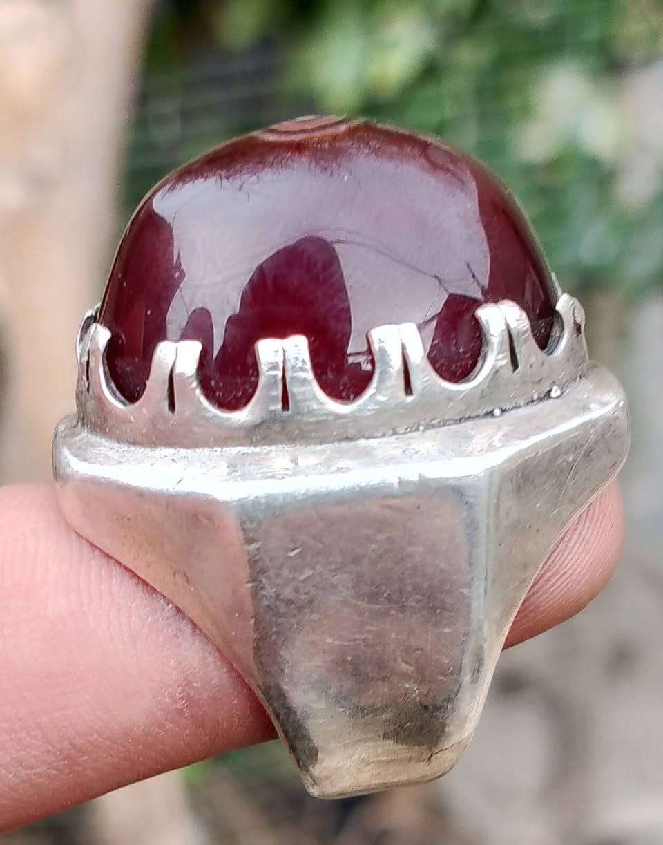 سليماني احمر نوادر بصياغه يدويه ثقيله توصيل جميع المحافضات 🌹


**إذا كنت صاحب هذا الإعلان وتريد حذفه لأي سبب، رجاءا أرسل رسالة إلى الدعم الفني**