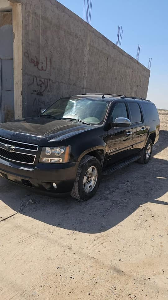 للبيع ادوات بدون كصه  تاهو طويله LTZ السعر 52 وبيها مجال ***********
