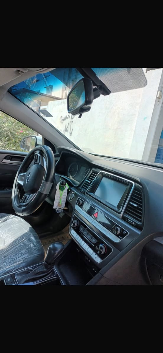 السلام عليكم سوناته ٢٠١٨ امريكي مكينه ٢٤٠٠ سياره بدون نقص بصمه كشن كهربائي مكانها كربلاء سعر ١٢٥ بدون شواصي وبدون لغود شرط سونار. ***********
