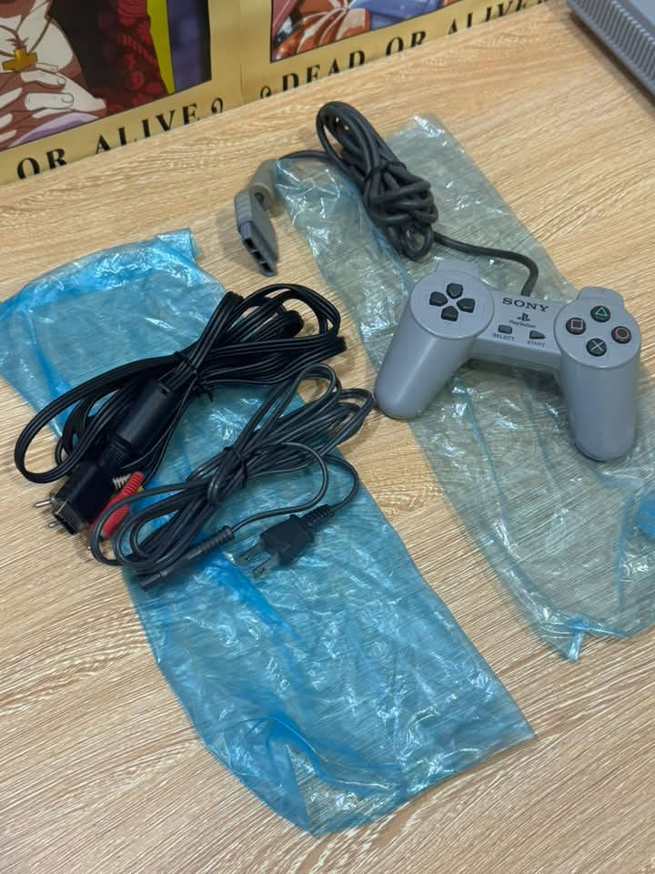 سلام عليكم متوفر Play Station1fat
نضافة 99%
كارتون مطابق 
ريجن ياباني 
ملحقات(فيشهavاصلي-كيبل بور اصلي -جوستك اصلي بس مو نفس موديل الجهاز) 
منوال 
السعر :130مع التوصيل قفل


**إذا كنت صاحب هذا الإعلان وتريد حذفه لأي سبب، رجاءا أرسل رسالة إلى الدعم الفني**