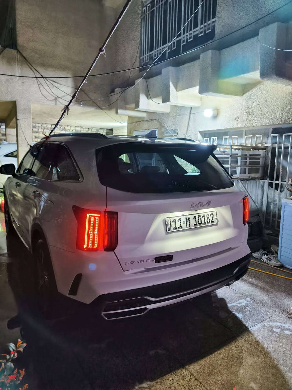 السلام عليكم سورنتو 2023 
رقم بغداد الدولي   
مواصفات  (( مكفولة كفاله عامه ))
كير موس
جنطه كهرباء
كراسي كهرباء عدد ٤ داخل جلد
افيكيشن
تشغيل عن بعد
محرك 6V
اربع عدسات
شفتات ستيرن
شاشة كبيرة
دبل لد امامي خلفي 
السياره كفاله عامه
بعد بيه مواصفات
تلفون ***********
           ***********
