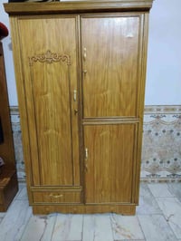للبيع • استفسار خاص • غرف نوم