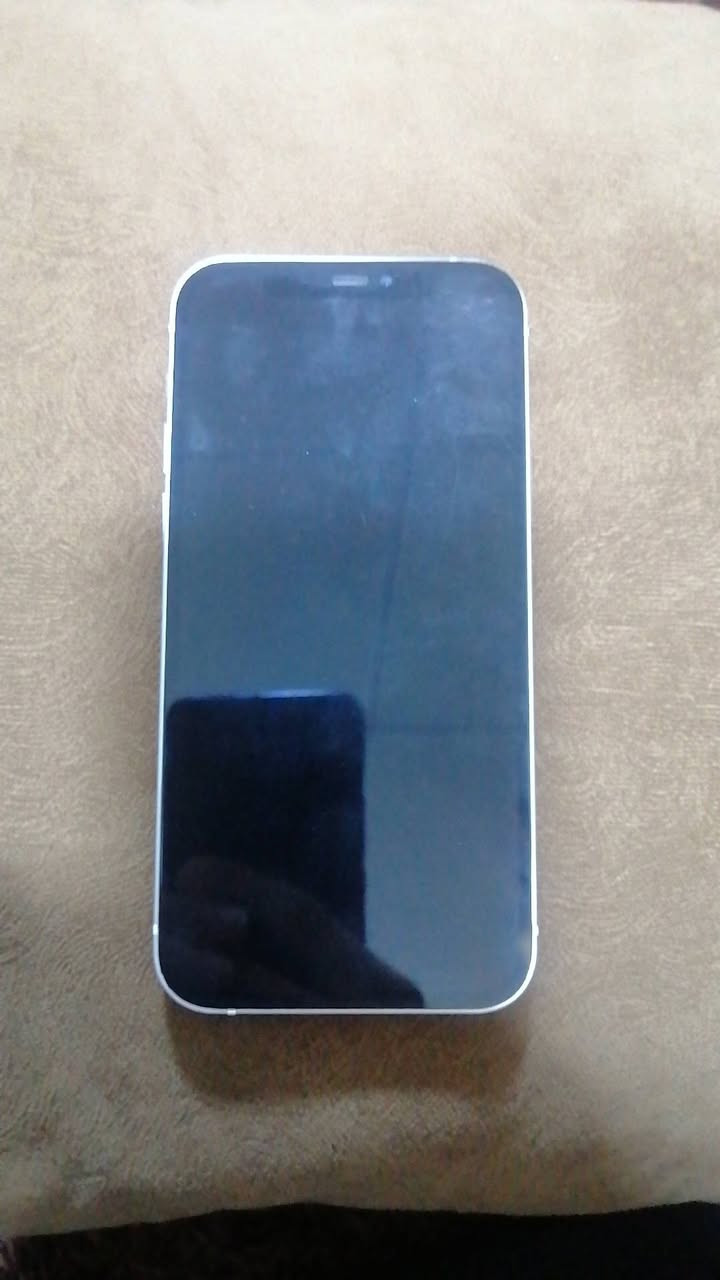 ايفون ١٢ عادي جهاز شاشه محروك الباقي مابي عيب ١٢٨ كيكه شرط قيم عجبني سعرك شايف خيره


**إذا كنت صاحب هذا الإعلان وتريد حذفه لأي سبب، رجاءا أرسل رسالة إلى الدعم الفني**