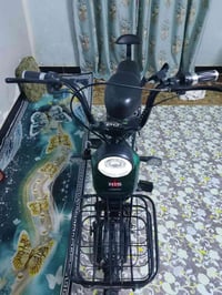 استعمال نضيف • بطاريات جديده • ٥ بطاريات