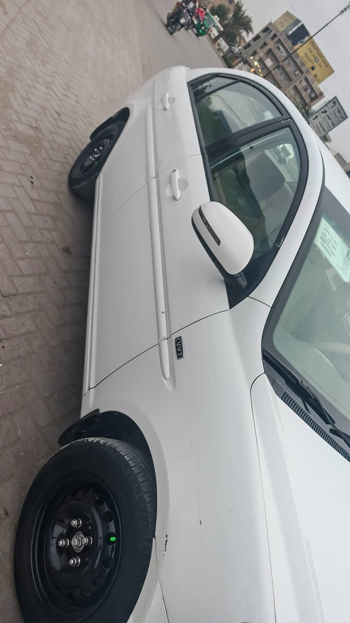 اكسنت  2011 خليجي 
محرك  1600 اصل ومكفول
سنوية لل29 باسمي شخصياً شرط  التحويل  
كير  مكينه كهربائيات مكفوله 
بيها  صبغ فقط ذني الي مأشر عليهن. 
 (طخة ومصلحة بالهلال جاملغ خلفي وشبر باب وبيهة كلير باب جهة سايق) 
غير متواجد عالفيس الشراي فقط يتصل
***********
 ابيع شرط  التحويل
