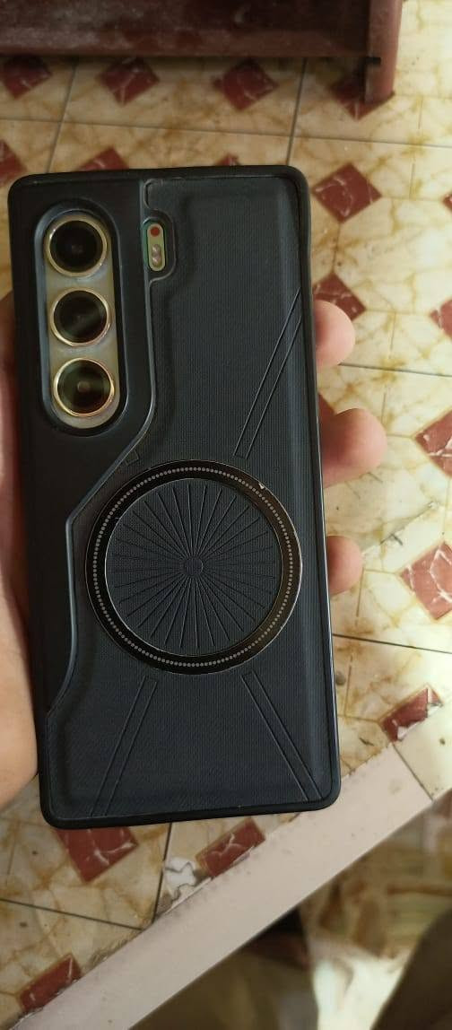 تكنو كامون 40 برو 5g
جديد مستعمل شهرين مابي اي شي شاحنتة وغراضة موجودة
سعر 325 بي مجال بسيط جهاز نضيف ومرتب
***********
