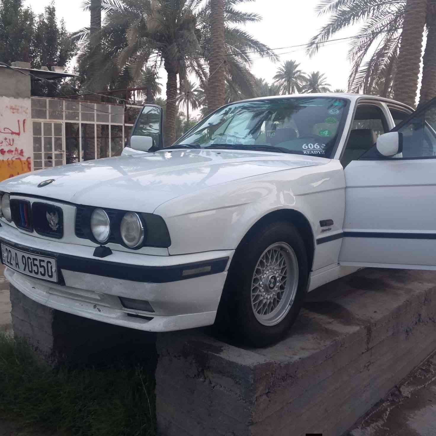 السلام عليكم
BMWللبيع فقط

فول مواصفات كير اوتوماتيك سلايت 

سياره جديده وجاهزه من كلشي حداديه ستوني شاده تخم تاير ويل خليه ادامه كامله للسياره منضومة البانزين 

سياره كفاله ماعدى قطعه وحده 

رقم اربيل الجديد عدي وكاله عامه 

مكان السياره ديوانيه 

السعر ٦٨ وبيه مجال قليل
***********
