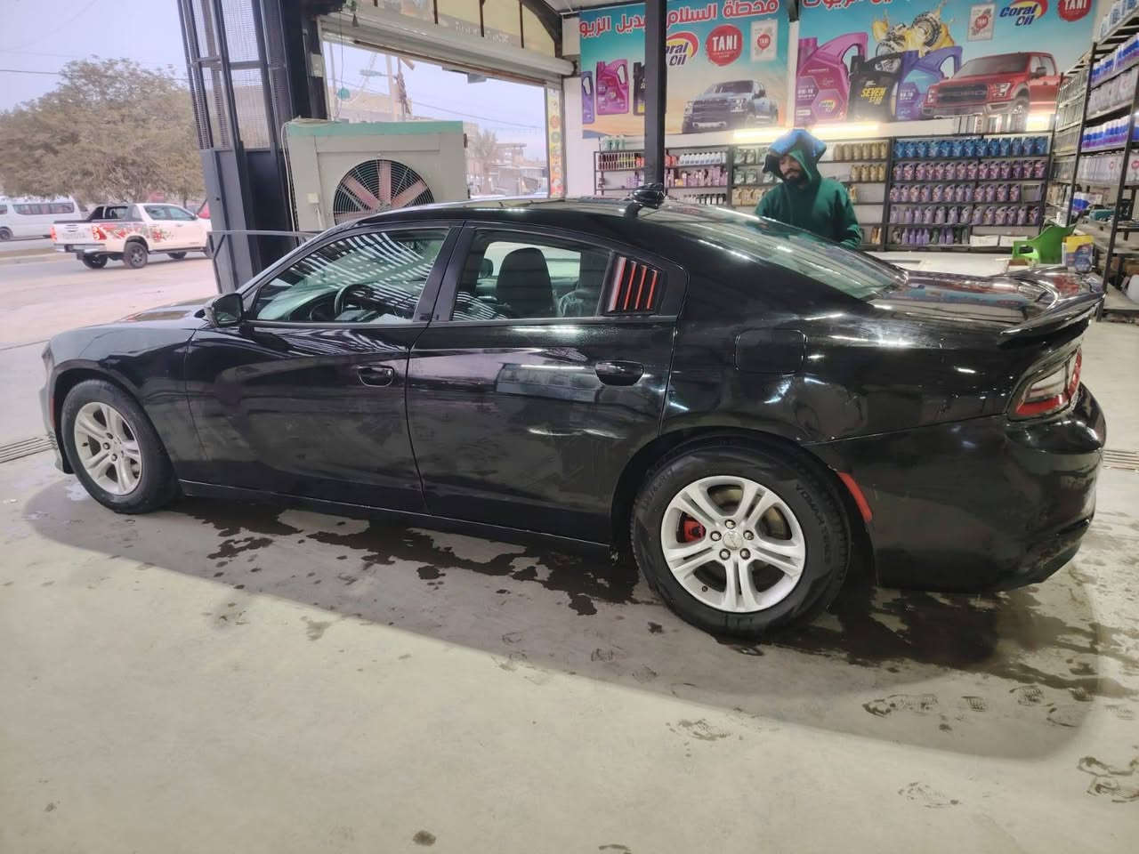 يالله رمضان كريم عليكم جاجر 2016 فول عده الفتحه بهه صبغ 4 قطع بدون دواخل جاهزه السياره من كلشي السعر 155 وبهه مجال لطبين لتواصل *********** محرك3600
