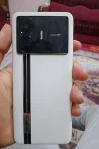 ريلمي الذاكره واحد تيره  1000 جهاز مامستخدم هواي اراوس بأيفون 13 وادفع...