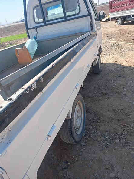 كيا فاوو للبيع موديل 2006محرك بدايه صرفيه سعره عشرة اوراق وبه مجال منافيس موجود المكان قريه عوينات ل اتصال او واتس اب ***********
