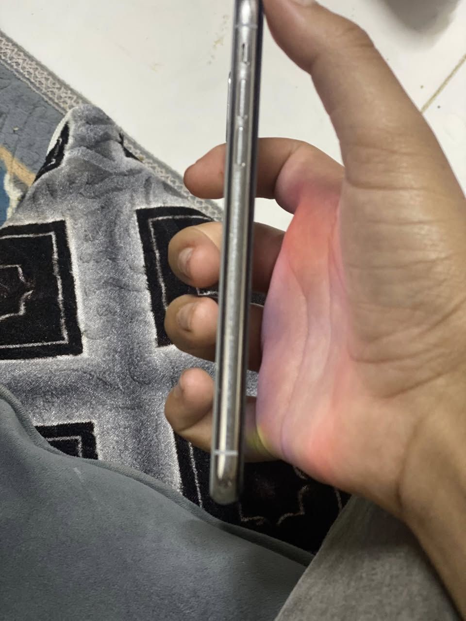 السلام عليكم جهاز ايفون اكس عادي 
ذاكرة 64
بطاريه99مبدله
مراوس فقط


**إذا كنت صاحب هذا الإعلان وتريد حذفه لأي سبب، رجاءا أرسل رسالة إلى الدعم الفني**