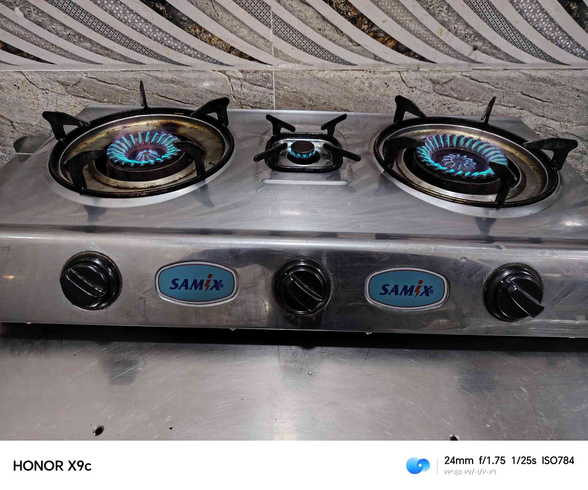 سلام عليكم قراض للبيع كلة ع فحص شراي يتصل ول مو شراي لا يتصل ولا يعلق ***********
