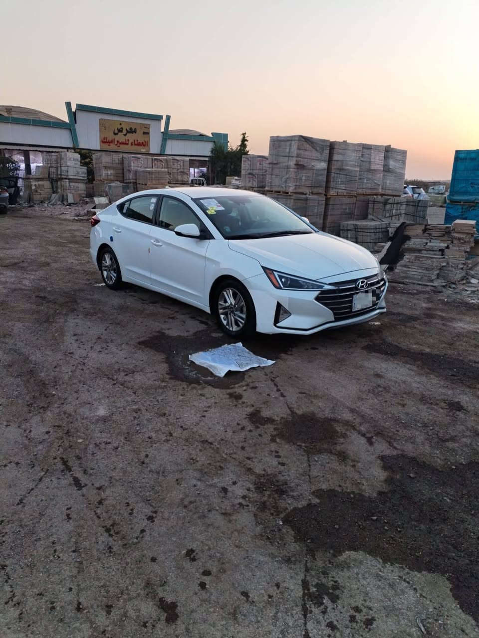 السلام عليكم للبيع سياره الانترا مديل 2020 داخله كلين تايتل مكفوله كفاله عامه سونار مكينه وكشر كامره حساسات رادار نقطة عمياء تدفئة تبريد رقم بصره معوقين ينطي بيها وكاله عامه بعد سنه وتصير حره للاستفسار اتصل🗣📲📞

          ***********
