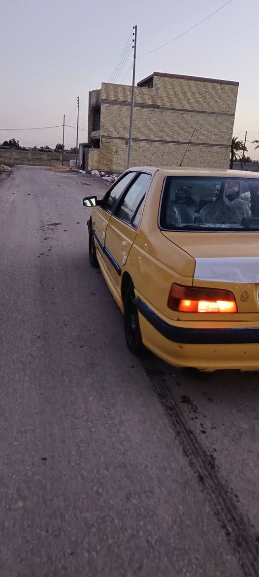 السلام عليكم عندي بيجو بارص موديل 2015 سياره جاهزه من كلشي بيهة فقط جاملغ خلفي بدون دواخل ولباقي مابيهة شي جاهزه محرك كير تبريد كله مكفوله صدر امامي خلفي تخم تاير جديد رقم بغداد مصفره هيه وغرامات سنويه جديده السياره كبل الشارع ماناقصهة شي الشراي يتصل وبلخدمه *********** السعر 42 وبيه مجال مكاني بغداد
