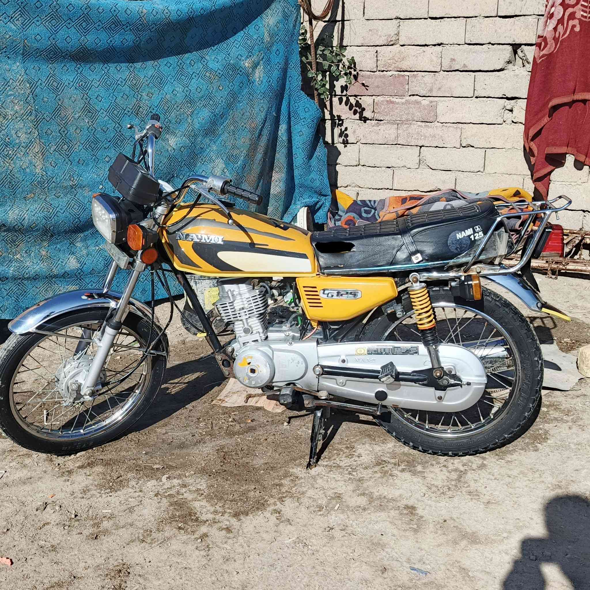 السلام عليكم دراجه نامه شلامجه ابلاد موديل ٢٣ مفعوصه ومسجله بلبراد وكامله اوراق اصولي وكيلهه بلبصره حسين نوري تجي وشوف بعينك  السعر  ١١٥٠  مكاني بلجبايش رقم الهاتف ***********   المو شراي لايتعبني
