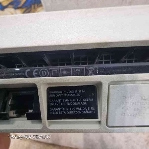 PS4 جهاز نضيف ما مفتوح اونلاين  كلشي شغال بيه ويا يدات ثنين للامانة وحده تجاري و وحده اصلي ويا قرص IT TAKES TOW 500 كيكا
كامل ملحقات 
سعر ٢٨٠ قفل ويا حساب العاب حساب TOMB RAIDER DEFINITIVE EBITION
THE LAST OF US REMASTERE
THE CROW 2 
قرص IT TAKES TOW
NEED FOR SPEED PAYBACK 
حساب فورت نايت مرتب
حساب روكت ليك بي فنك
 ***********
و متوفر على ماسنجر مكاني نجف حي الهنديه
