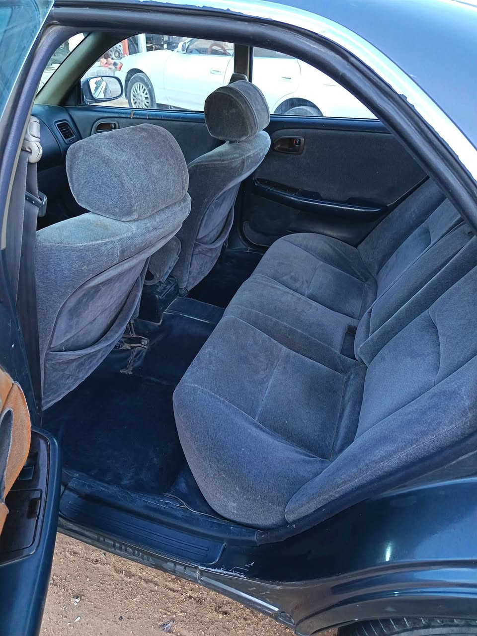 السلام عليكم للبيع مارك نفخ لون فيلي مصبوغه لجماليه أثر جراد مكفوله السياره من نقل جثه وكصه وصوليات سياره بأسم اخوي مشروع وطني السعر58وبيه مجال مكينه ثنين ونص تخم تاير جديد حداديه جديده معمره تعمير جناي المكان النجف الاشرف ***********
