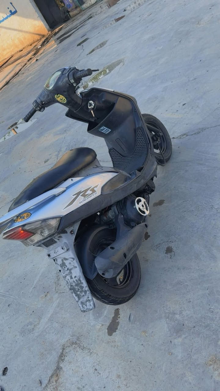 سلام عليكم ماكس عدله 120 شلعه معدل
دراجه كامله مكمله عل بلاد مناقصها اي شي 

السعر 650 💸وبي مجال شي بسيط 

مكاني بغداد بسمايه
***********
