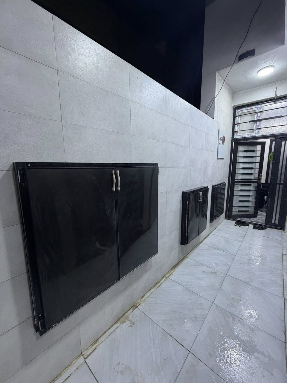 بيت للبيع ملحق الفارس 100 متر موقع مميز بناء حديث سنة 2023 مطلوب إسكان 63 مليون بالشهر 280 ألف مقدمة 110 وبي مجال 

***********
