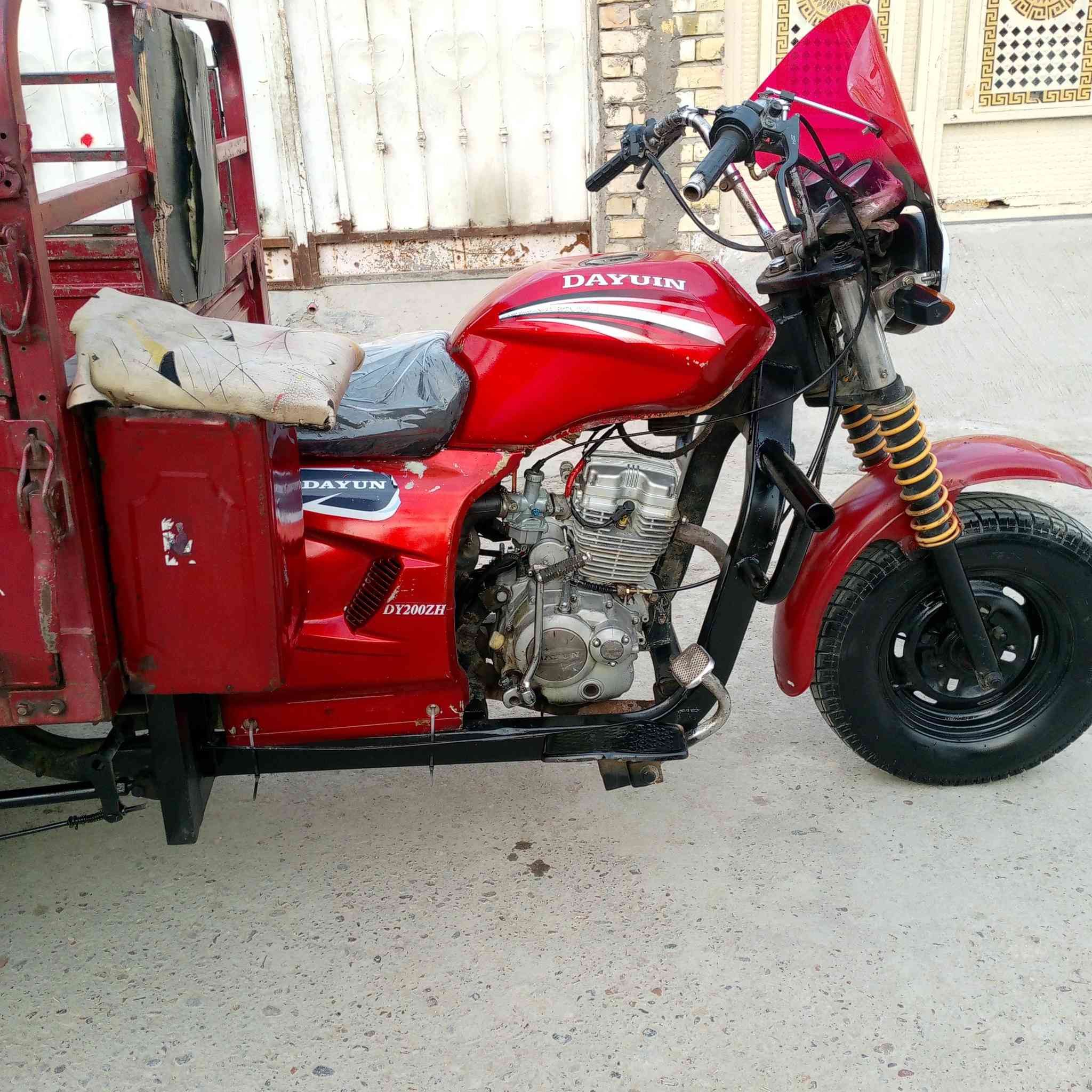 ستوته دايوان للبيع تخم تاير جوبلس كهربائيات شغاله مكاني مدينه الصدر السعر 850 رقم الهاتف ***********
