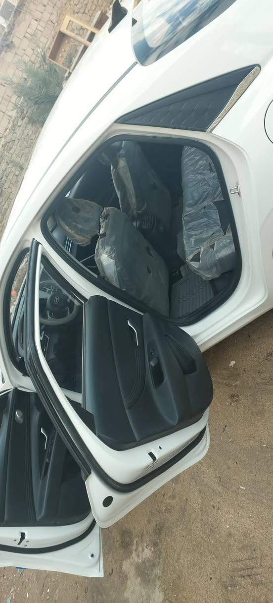 السلام عليكم النترا تجميع كفاله عامه ماشيه ٢١ الف فول مواصفات موديل ٢٤
رقم مميز تريد وكاله تريد تحويل ١٤٠ وبيها مجال 
***********
