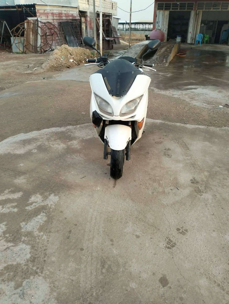 السلام عليكم فورزة 08 دراجة كاملة ونضيفه مرتبة كير ملغي مبدللها كلج خلفي 010 وحاليا نقصها بس فيت بم للمراوس او للبيع قيم ب الي يرضي الله مكاني الزعفرانية


**إذا كنت صاحب هذا الإعلان وتريد حذفه لأي سبب، رجاءا أرسل رسالة إلى الدعم الفني**