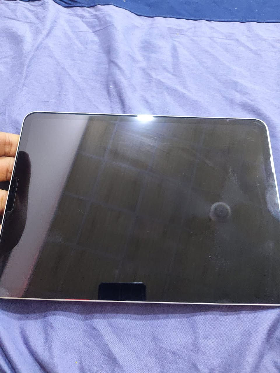 ايباد m2 ذاكره 256 ايباد جديد شخط مابي بطاريته 90 وهاذ الفحص ماله بلحسابه مكاني خور الزبير سعره 825 واتساب ***********
