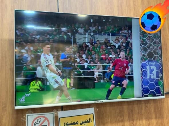 سلام عليكم
شاشة جنرال سلم شغالة و نضيفة حجم 55 للبيع او مراوس

مكاني بغداد البياع
السعر 350 الف و بيهة مجال
للاتصال ***********
