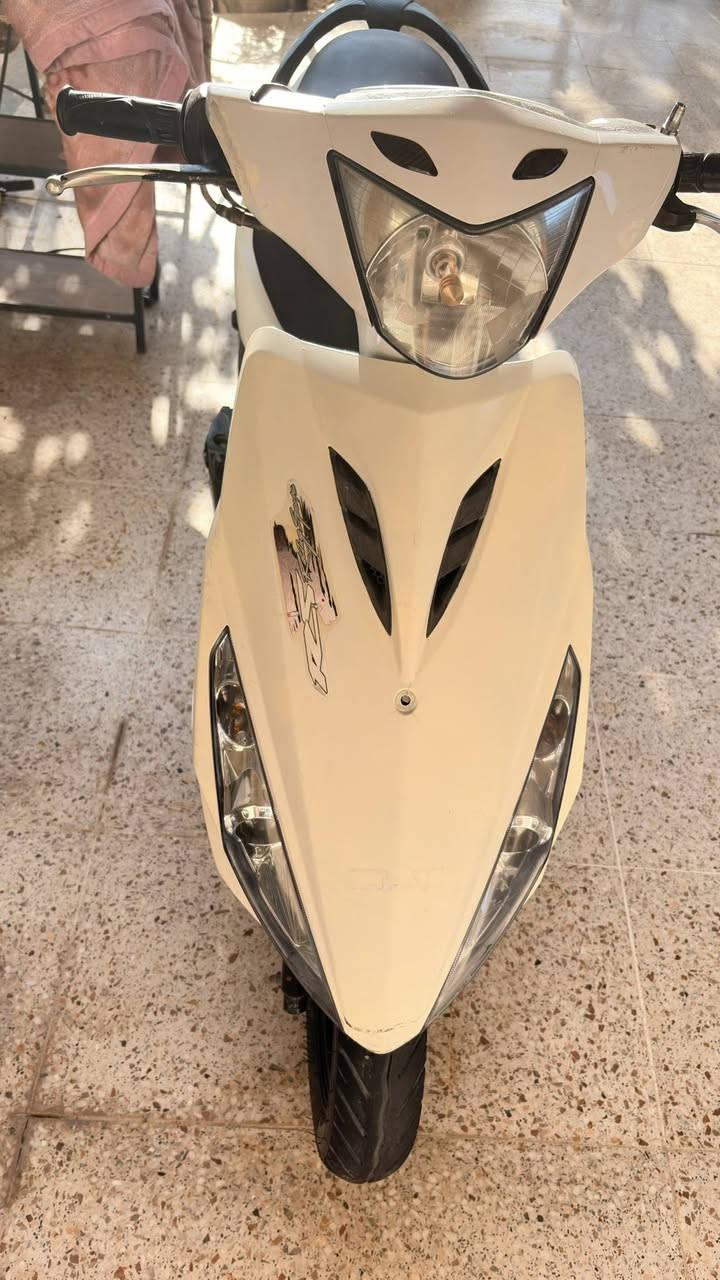 السلام عليكم دراجة للبيع نظيفة مشالله
مكان بعقوبه 
جديدة مابيه اي نقص 
***********
