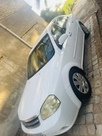 2005مكينه 1600خليج  رقم قادسينه بسمي  كير اوتوماتيك  سياره نضيفه خير م...
