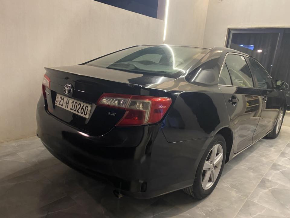 كاميري 2012  Le 
مواسفات سوكان ڤوليوم 
تحديد سرعة 
شاشة ايباد 
كامرية خلفي 
سنوي تازةية تا 2029 لةناو خومانة 
رةقةمي تازةية 
كوبوني بةنزيني هةية 
گير و محرك و تبريد بةشةرت 
سي بارجةي پيشي بوياغة لاي سكن كةميك ناوي گرتوة
سعري 117 مجالي تياية 
***********
