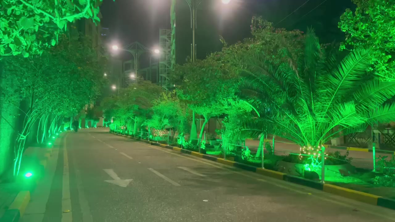 📢 للبيع دار سكني بناء حديث
الموقع :شارع سيد حسن  يبعد عن الامام مشي دقيقتين 
📏 المساحة: 76 متر  
📐 الواجهة: 6 متر  
📐 النزال: 13.5 متر  

🏠 طابقين  
🛏 3 غرف  
🚿 2 حمام  
🍽 مطبخ أوبن  
🌇 سطحين  

📄 طابو اقرار (25 سند باسمي)

📞 للاستفسار: ***********
