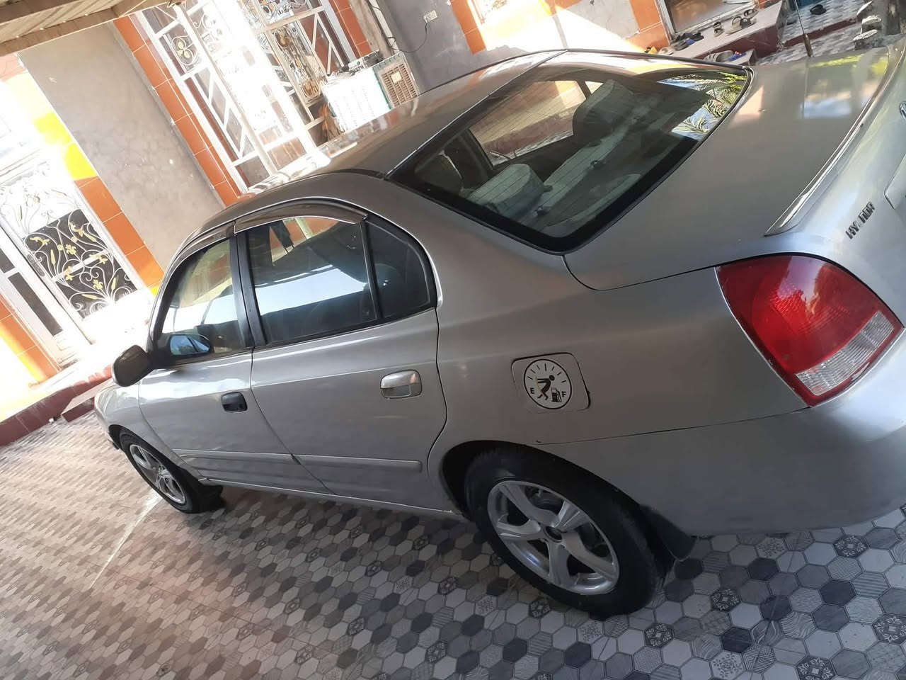النتره موديل 2003 محرك 2000 اتماتيك صبغ عام جماليه تبريد ثلج تخم تاير جديد صدر مامي خلفي جديد سعرها ٦٣ بيها مجال مكان ديالى ***********
