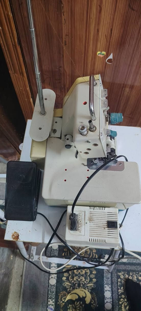 وفر ياباني حديد مع الميز خيطين 225 وبي مجال  *********** مكان الكاظمية
