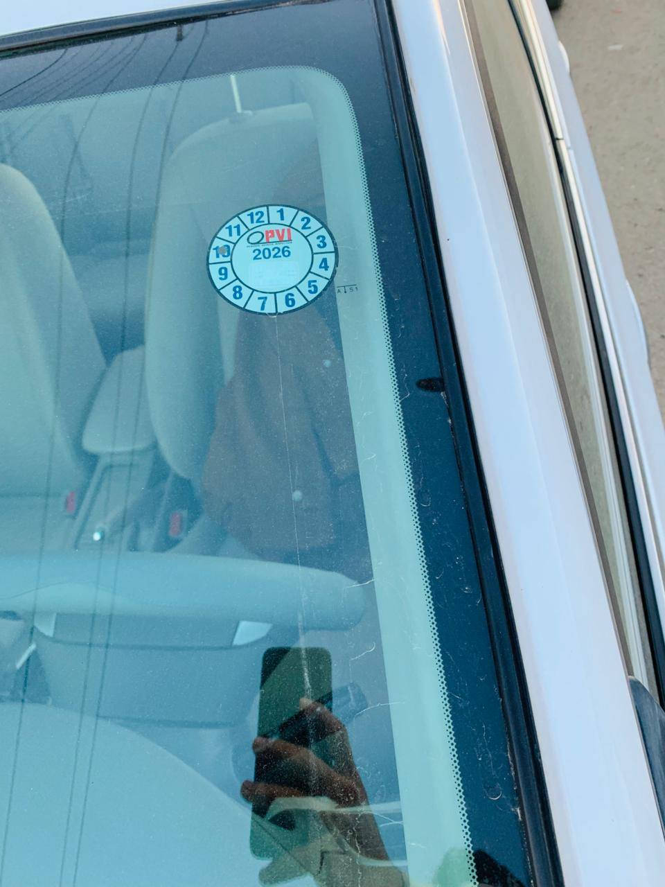 السلام عليكم 
نيسان سنترا خليجي كلين موديل 2015
سنويه لل 2031
هزه جديده كير محرك تخم تاير صدر امامي خلفي كلو جديد
سياره بدون نقص سعر 120 بي مجال
***********
