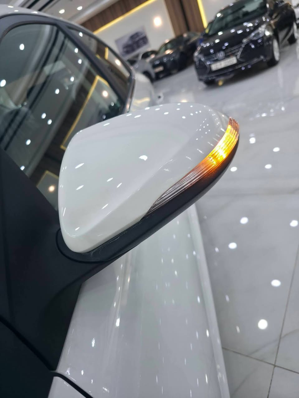 السڤن.....متوفر اقساط بدون كفيل فقط بمقدمة  والكاش  عروضة احلى
سنة الطراز 2025
الاداء 
محرك 1500 تنفس طبيعي +القوة الحصانية 105+العزم 145+حجم خزان الوقود 40L+گير 5سرعات dct +دفع العجلات 2wd+انظمة قيادة (2)سبورت ونرومال 
المواصفات 
فتحة سقف+كامرة خلفية مع حساسات خلفية +تبريد بستم +تحكمات مقود +تثبيت سرعة +مانع انزلاق +كشنات جلد +تحكمات مري +شاشة 7 انج 

للحجز والاستفسار الاتصال على الرقم ***********
