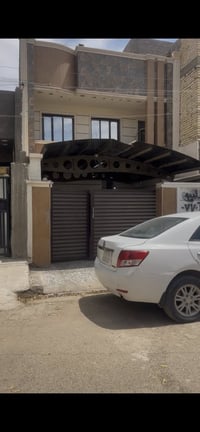 دار للبيع في منطقه شهداء البياع /بالقرب من سوق رضا  مساحه البيت 170 مت...