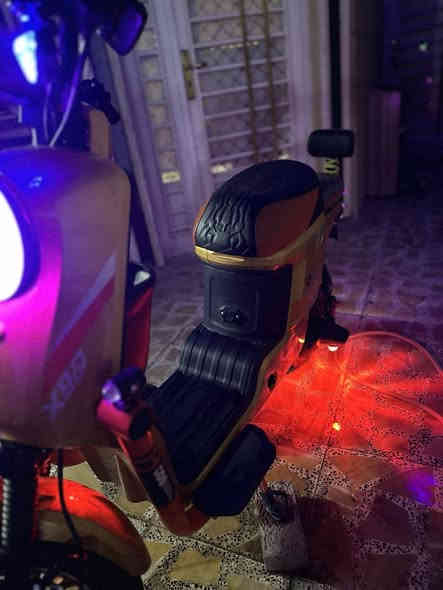 سلام عليكم دراجه شحنx900جديده مصارله٣اشهر الوصل موجود اخذته بلاديه وزودته صارت٦بطاريات الكبار الاصلي ومبدل عقل جوكر العداد السرعه صار١٣٠ حقيقي٨٠الى٨٥ مكاني كربلاء طريق الحر للمراوس ماكس نضيفه مامفتوحه أمانت الله جديده  حط سعرك وتعال اخذه(ملاحضه مزود اغلى مو بلادي) رقمي***********+بصمه اصبع وسويجين وبصمتين انتباه 6بطاريات الكبار وعقل رياضي او مراوس ماكس عادله كون ممفتوحه لو بوليس ولله وصلت٧٠٠
