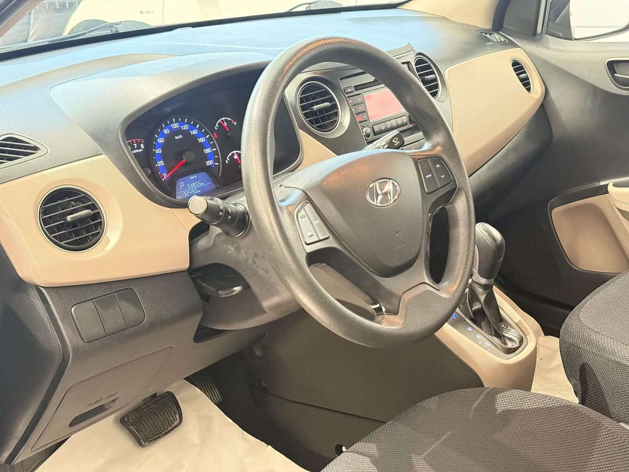 🚗 هونداي i10 موديل 2016

✅ ماشية: 132,000 كم
✅ المحرك: 1500 سي سي
✅ مكفولة كفالة عامة
السعر 90 ورقة 
للاستفسار والحجز:
📞 ***********
