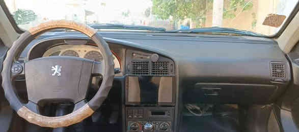 بيجو لميس ٢٠١٢ محدثة بارس السيارة جاهزة نقصها فقط عمبار بريك وكمبريسر تبريد مكفولة من الدعم والصبغ كير ومحرك وكهرائيات وصدر وشاشة وتحكم ستيرن كلها جاهزة السيارة للبيع السيارة متروكة وما مشتلغة تكسي ماشية ١٤٨ الف مكان السيارة بغداد شقق سبع ابكار السعر المطلوب ٣٥ وقابل للتفاوض
***********
