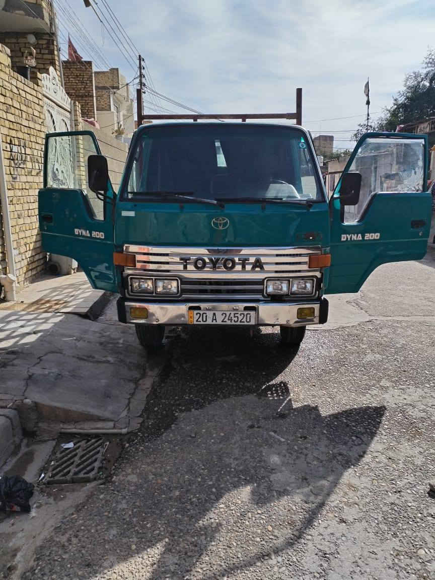 السلام عليكم للبيع تيوتا دانيه بتره بلادي حدايده جاهزه 
للاستفسار ***********
