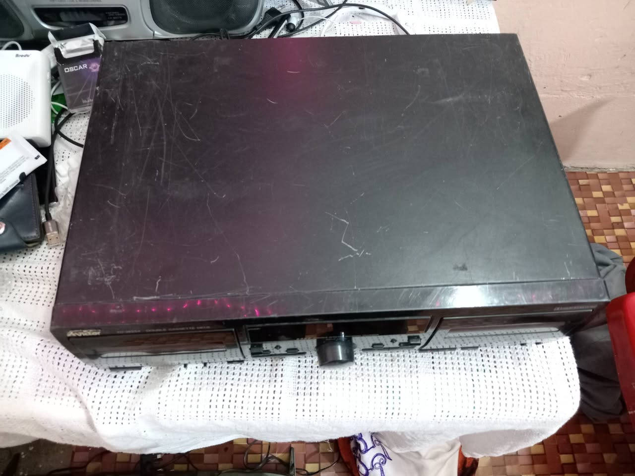 مسجل دبل كاسيت كهرباء 110 ابيع بدون فحص بس كلش نضيف سعره مع توصيل ٣٥ الف مكاني ميسان المجر ***********
